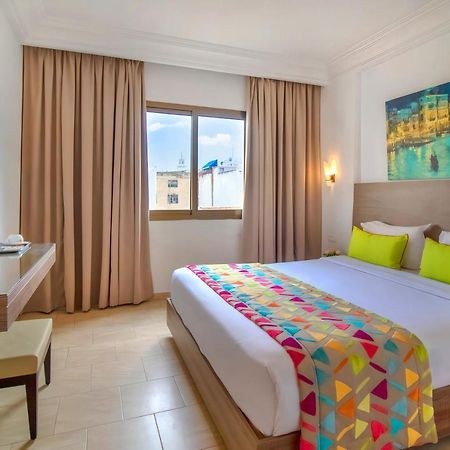 El Oumara Hotel チュニス エクステリア 写真